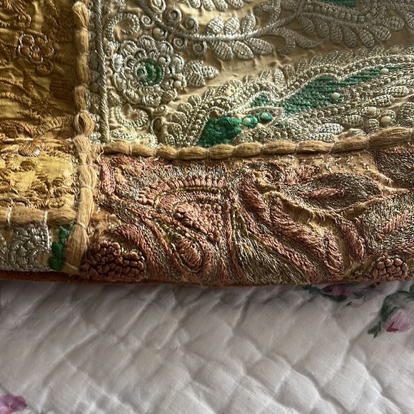 Muchelle suede leather and embroidery hobo bag - Picture 10 of 11